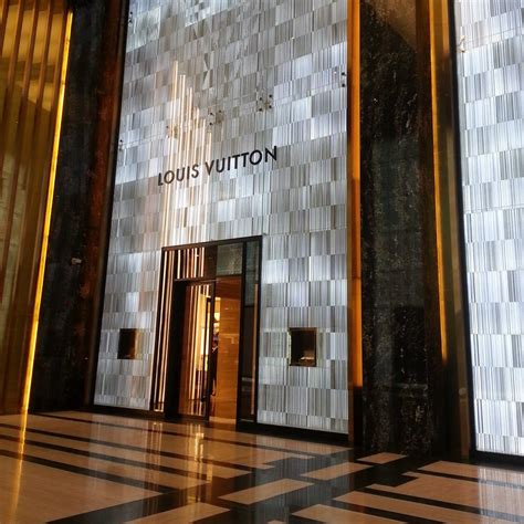 louis vuitton in kuwait